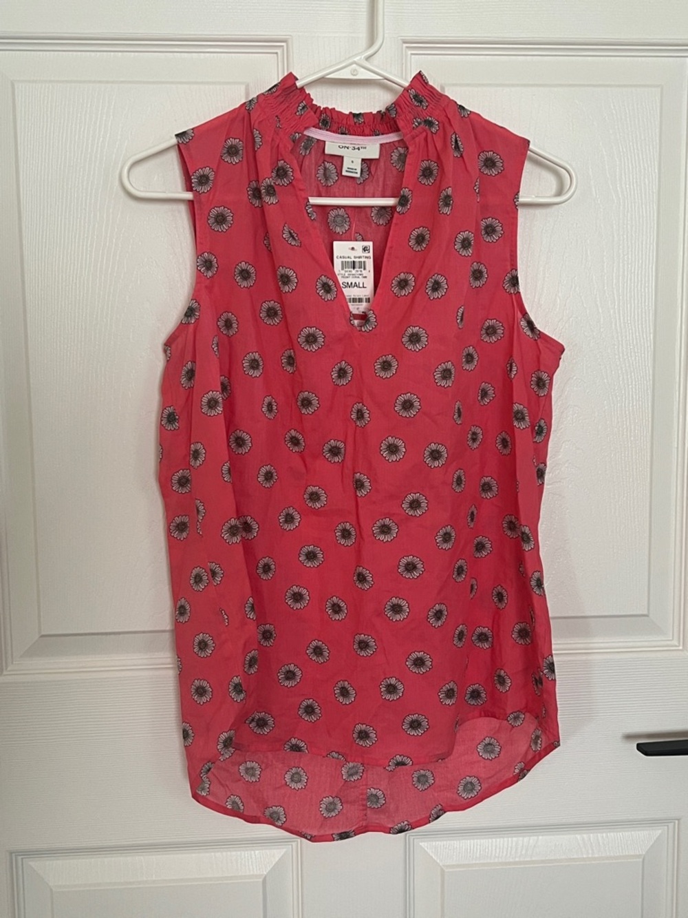 On 34th Sleeveless Coral Pink Floral V-Neck Tank